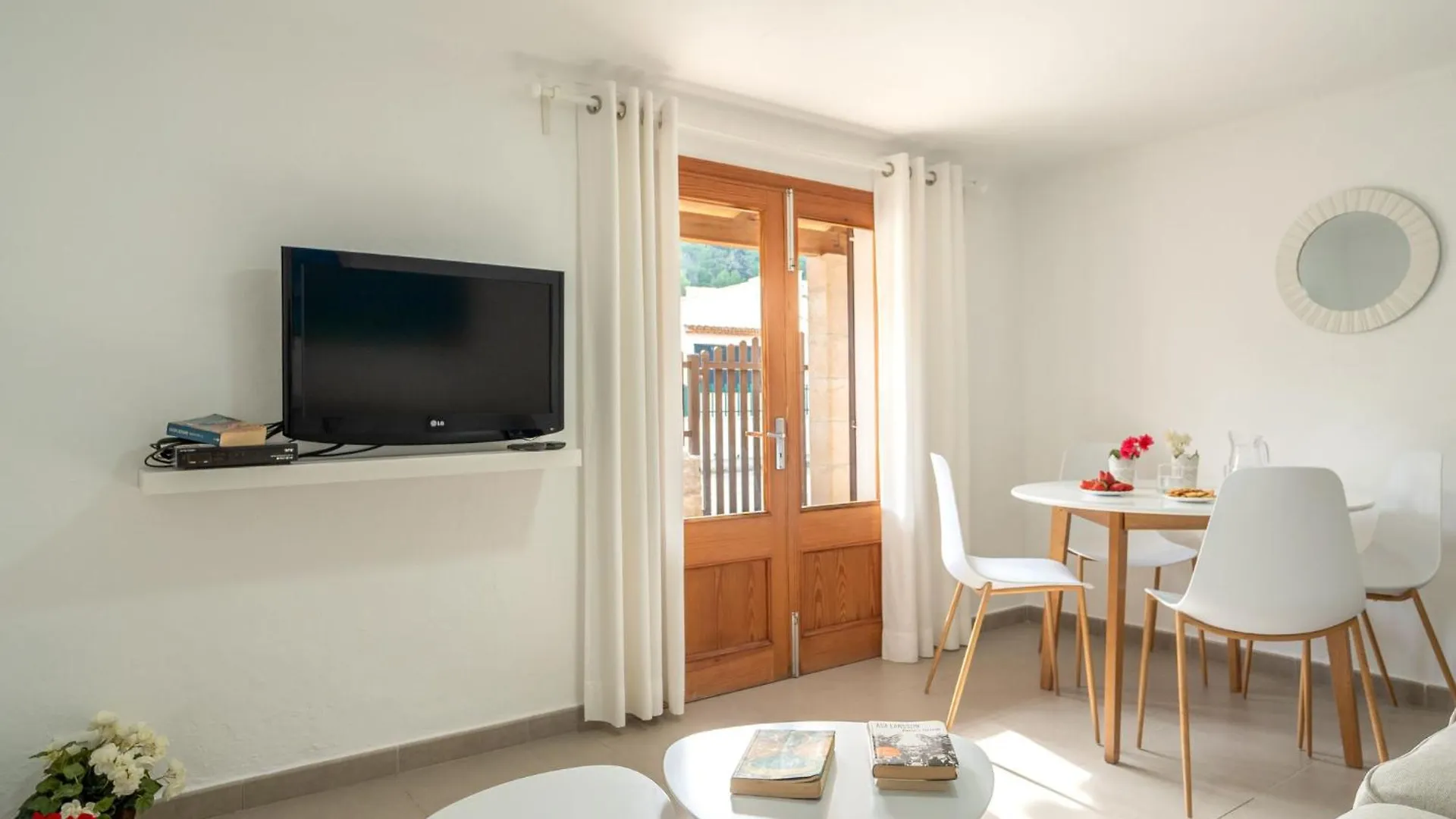 Apartment Clara-8 By Interhome Cala de Sant Vicenc Hiszpania